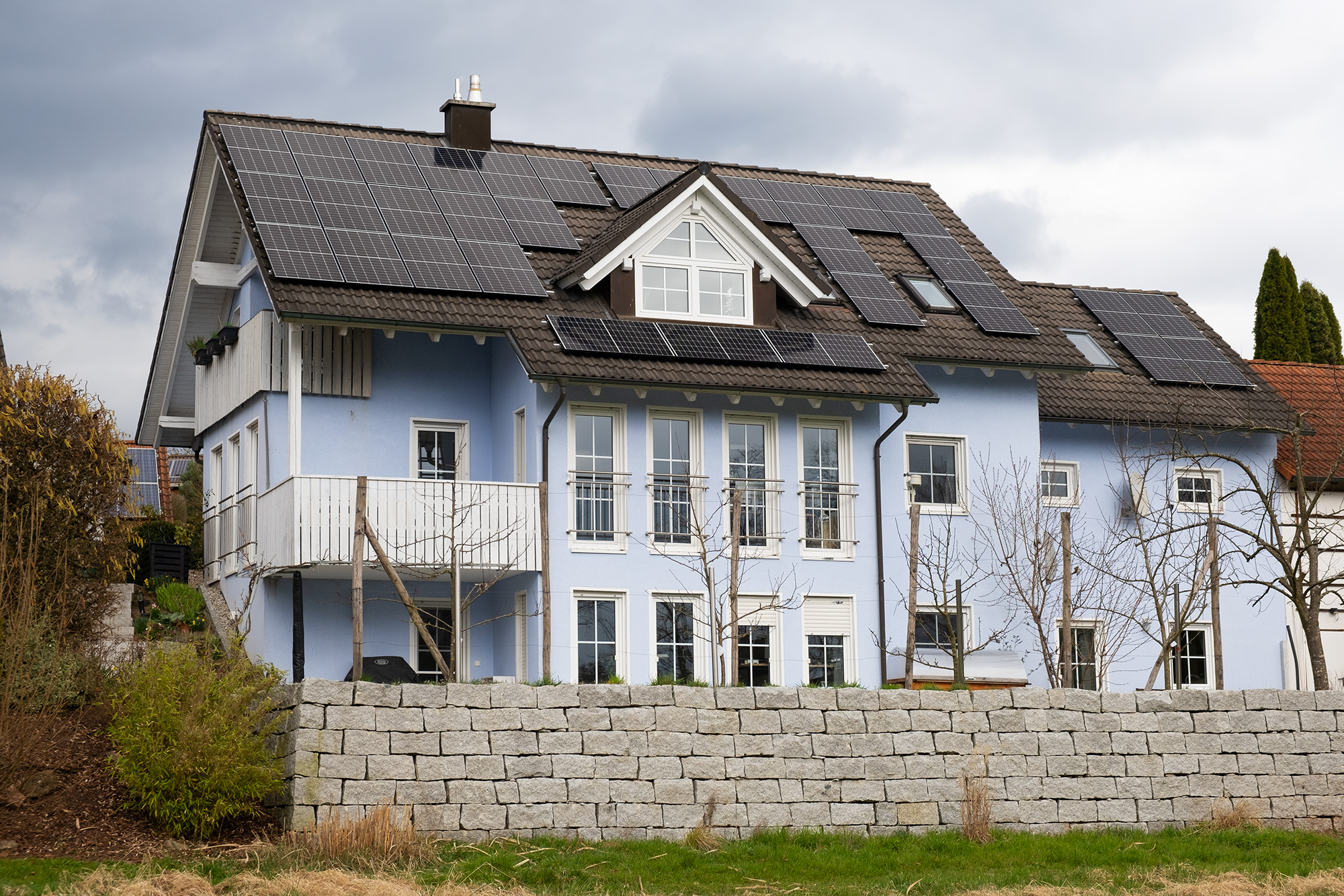 Einfamilienhaus in Kulmbach, beheizt mit NOVELAN Helox 16 Wärmepumpe
